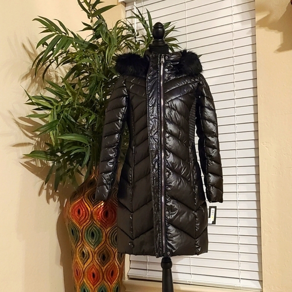 NWT, Kenneth Cole Puffer Coat - Picture 3 of 5